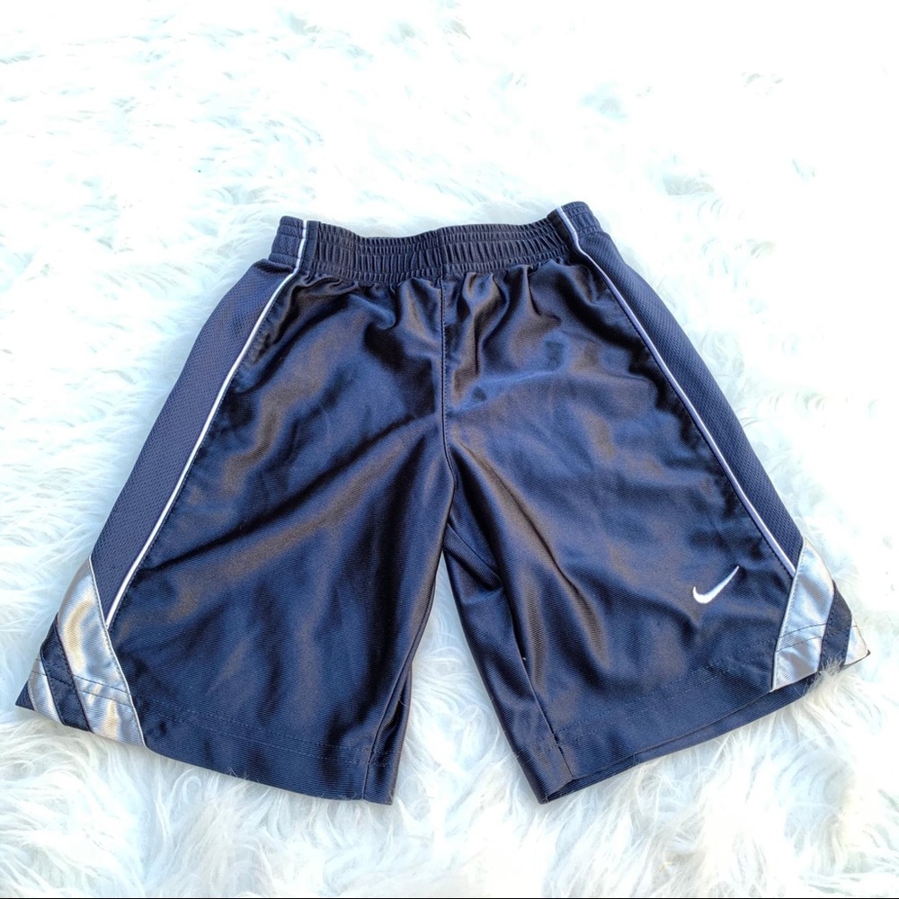 Nike Boys Dri-Fit Athletic Shorts Navy Blue Youth Size 7 Sports Shorts